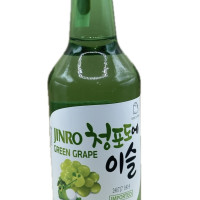 JINRO Soju Grape ázsiai szőlő ízesítésű szeszesital 0.35l