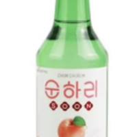 CHUM CHURUM Barack ízesítésű szeszesital SOJU 350ml